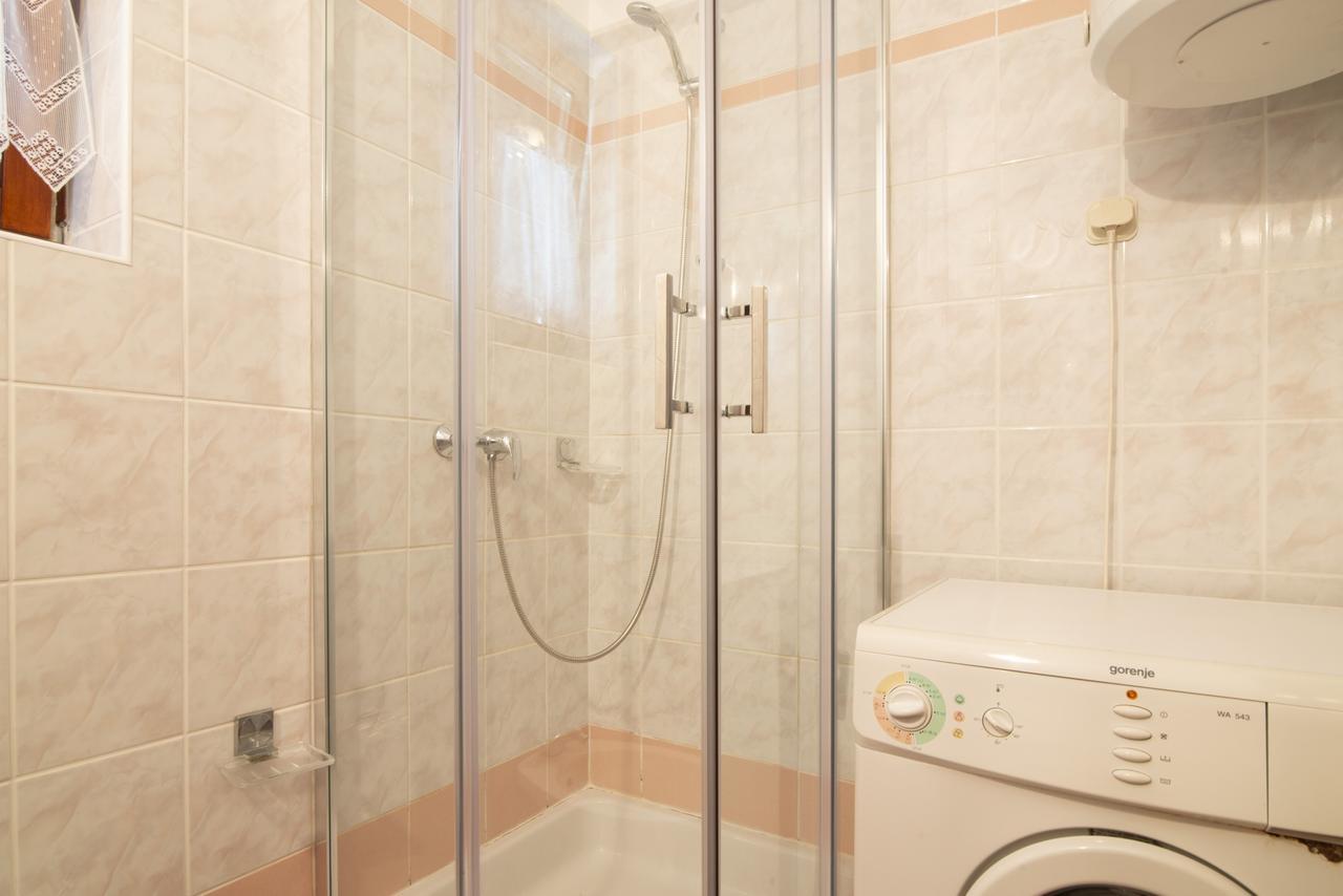Apartment Maja Stinjan Ngoại thất bức ảnh