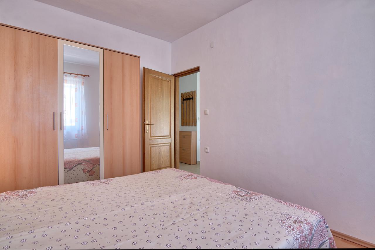 Apartment Maja Stinjan Ngoại thất bức ảnh